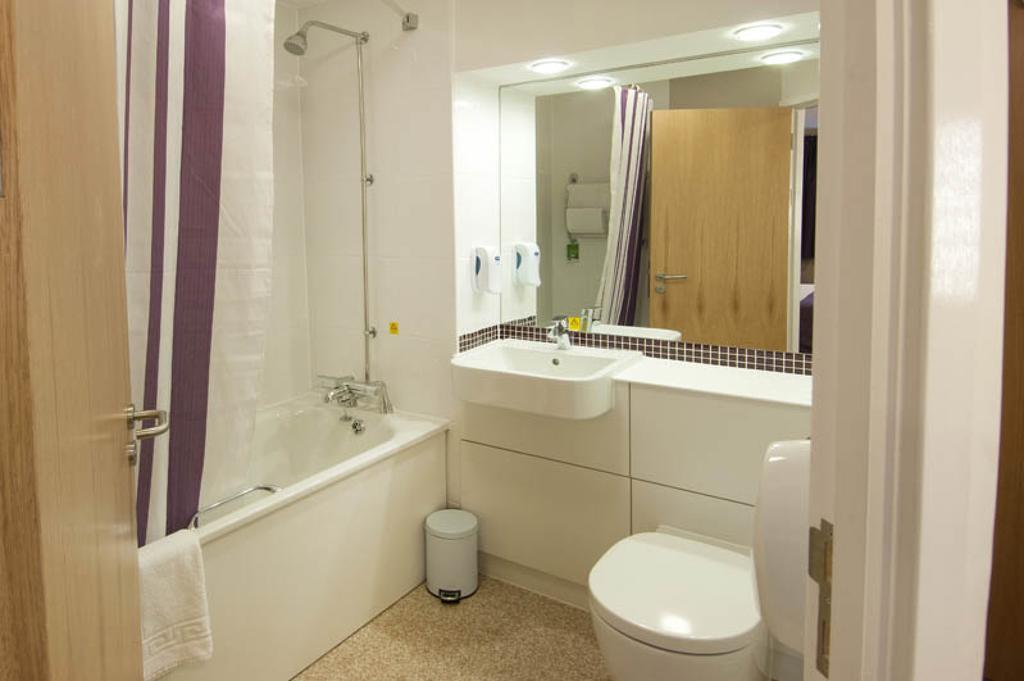 Premier Inn Liverpool Albert Dock Rom bilde